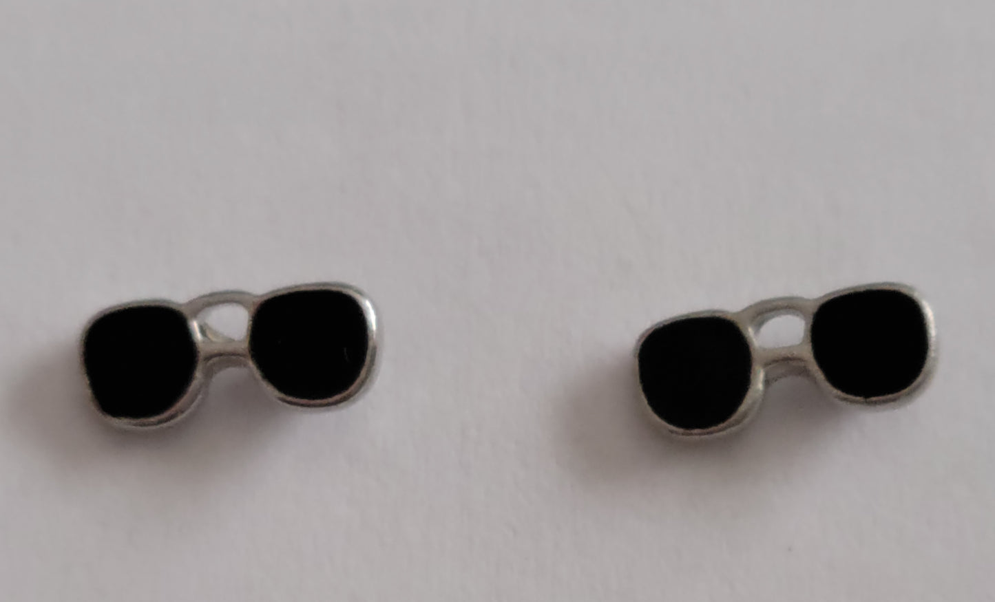 Kid's black sunglasses earrings
