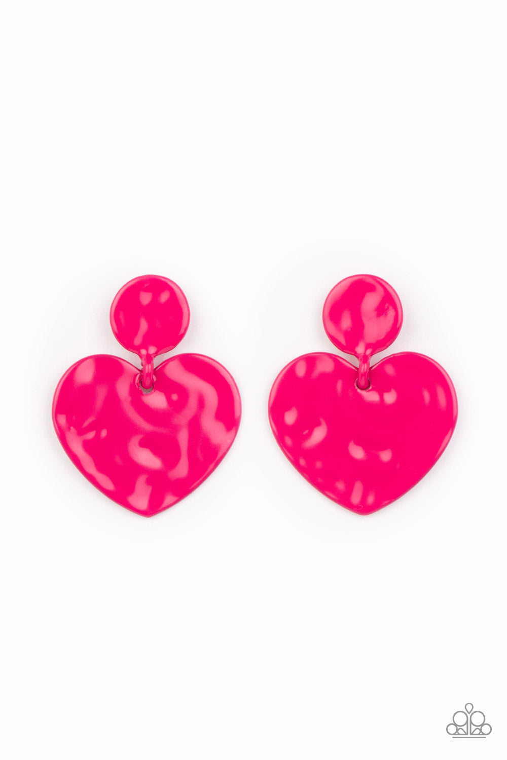 Painted in a glossy Fuchsia Fedora finish, a hammered disc gives way to a hammered heart frame for a flirtatious fashion. Earring attaches to a standard post fitting. Sold as one pair of post earrings.