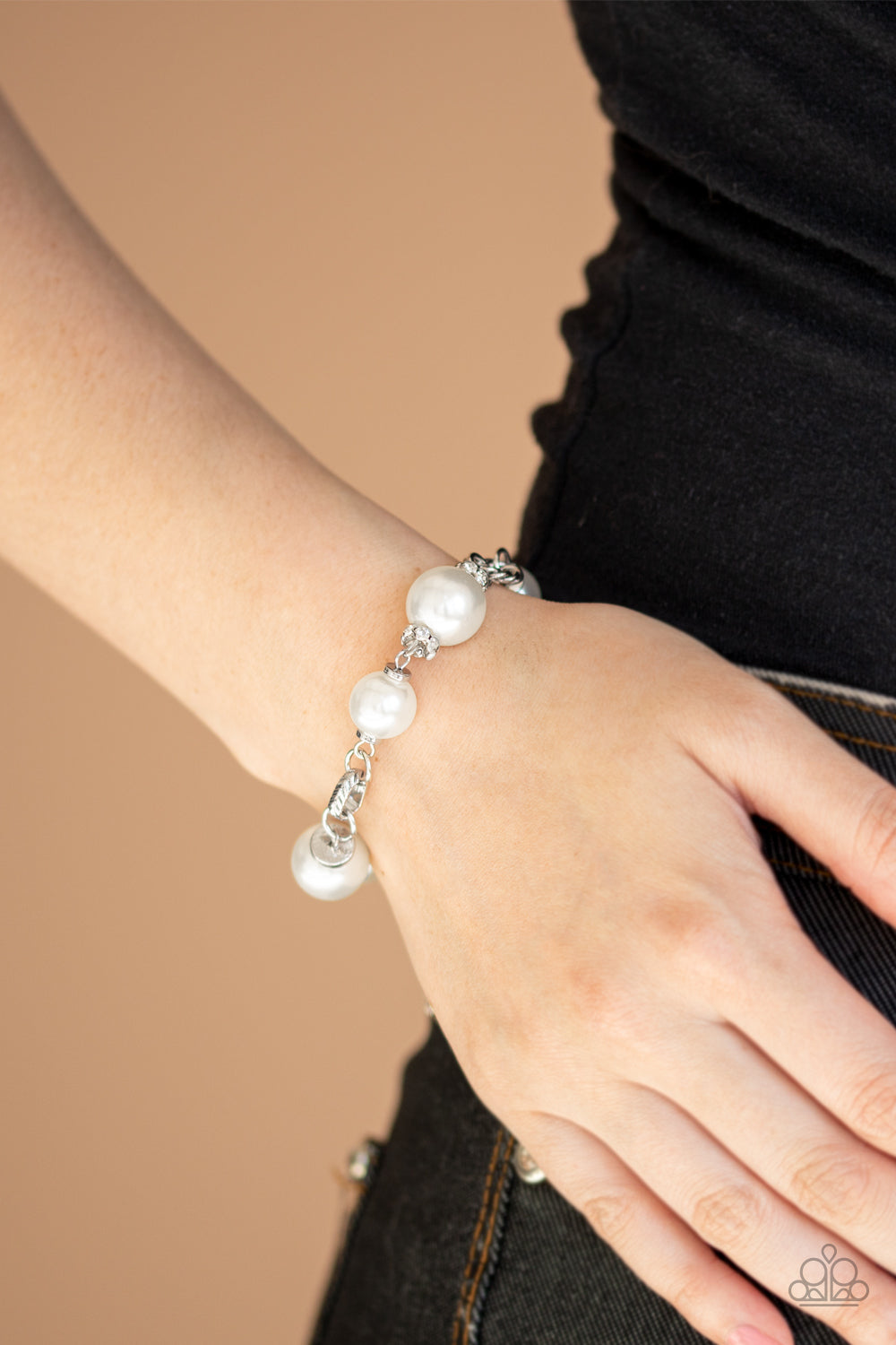 Boardroom Baller (White)