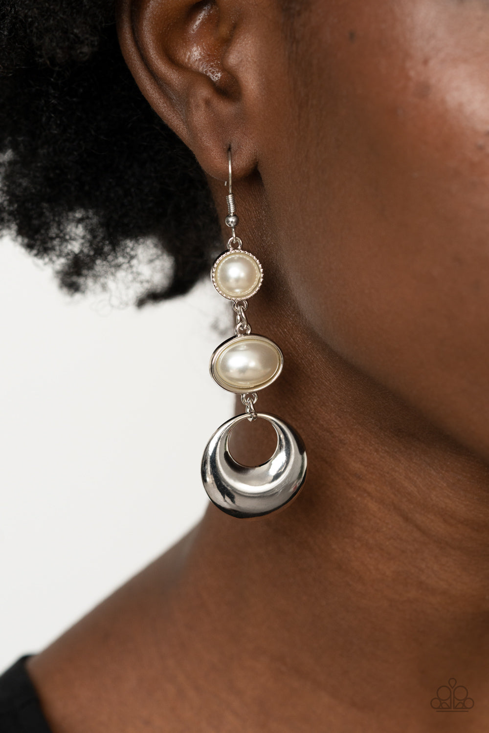 Bubbling to the Surface (White)