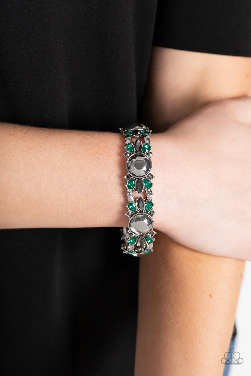 Definitively Diva (Green)