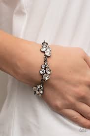 Dutchess Dowry (Black)