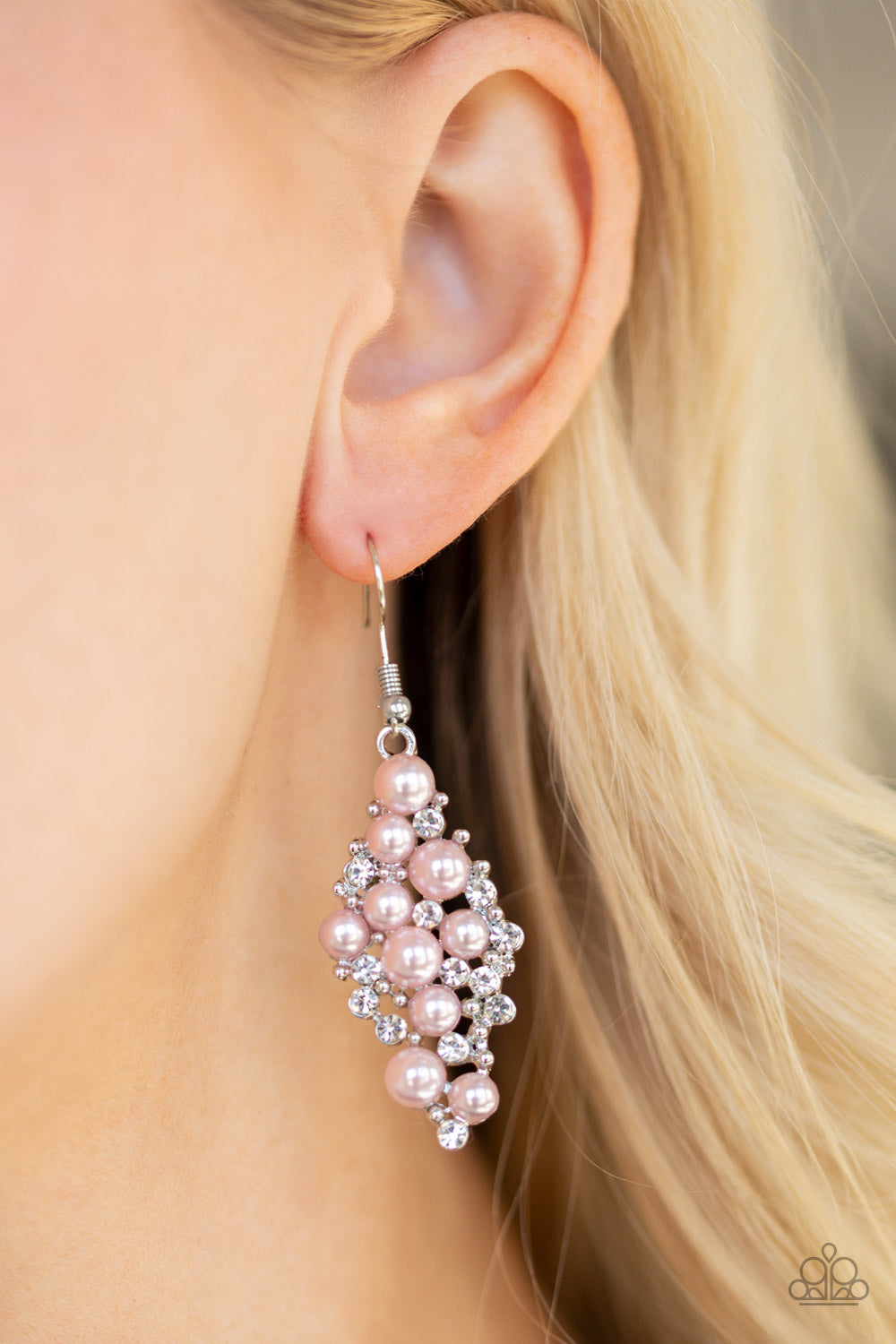 Famous Fashion (Pink)