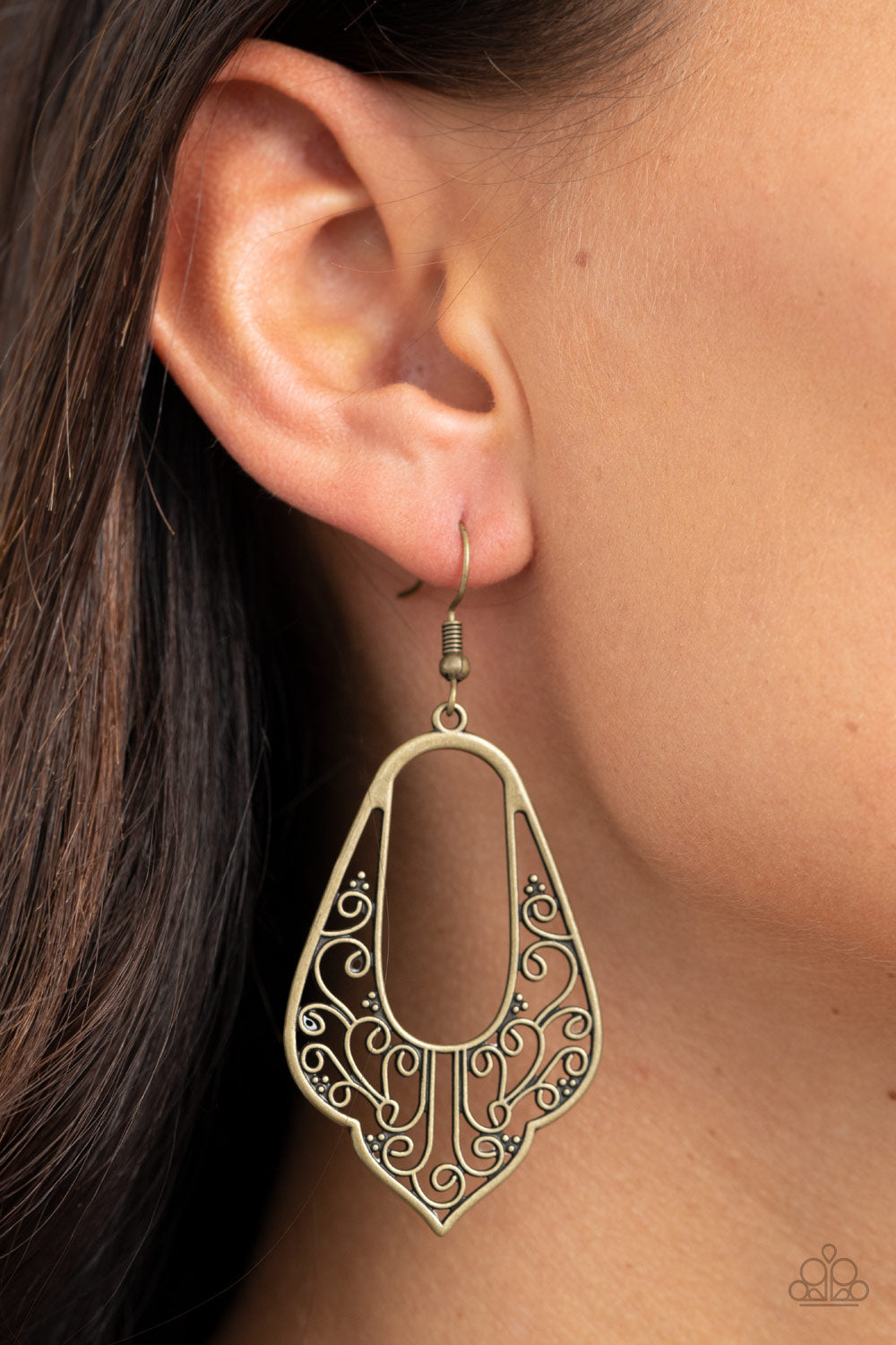 Grapevine Glamour (Brass)