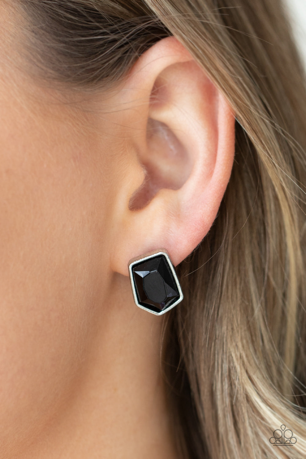 Indulge Me (Black)