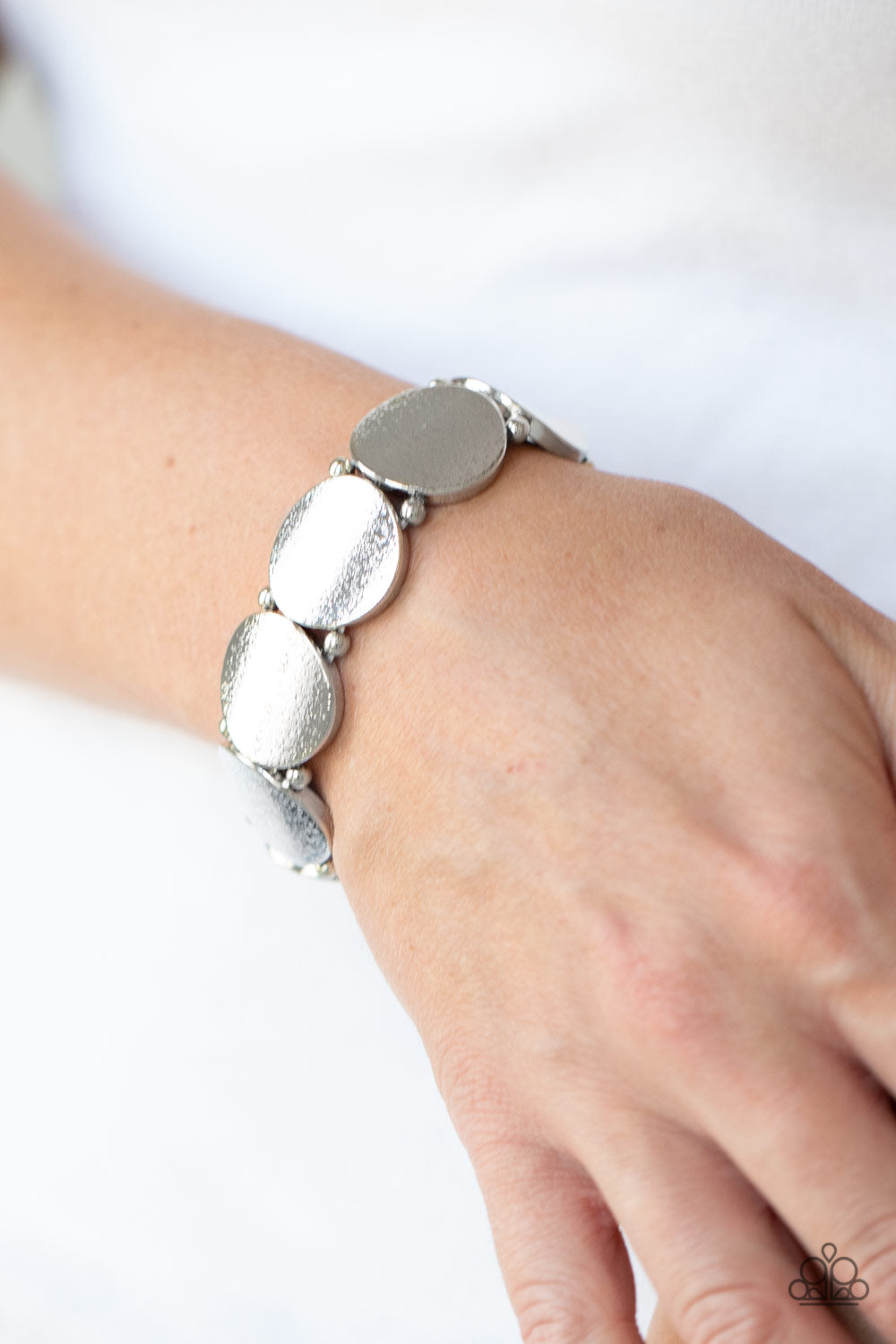 Metallic Spotlight (Silver)