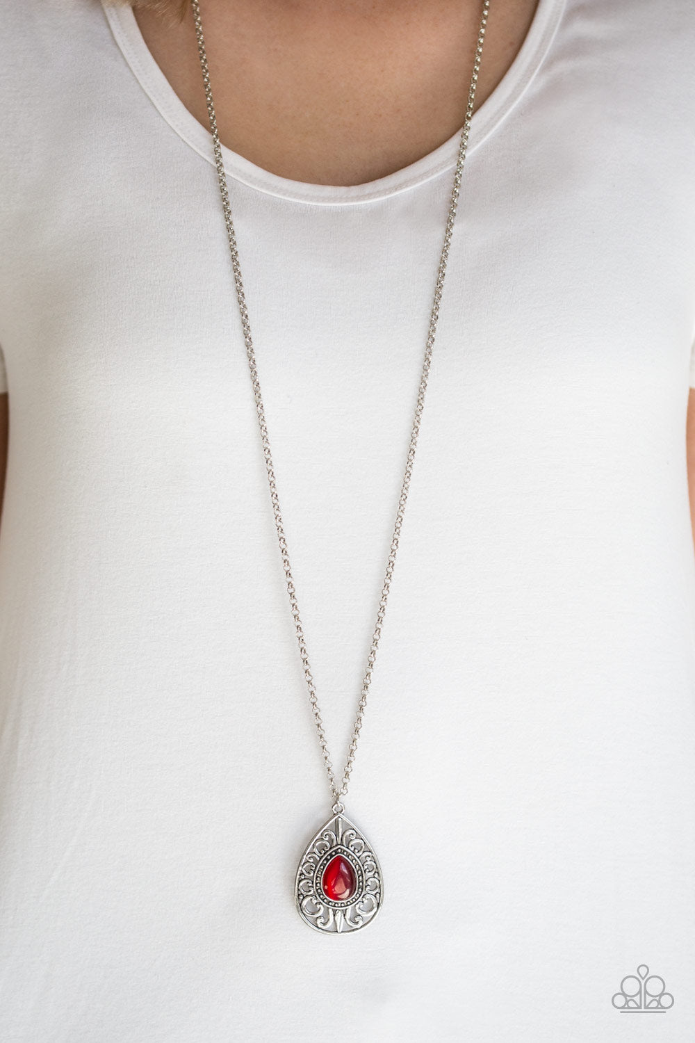 Modern Majesty (Red)