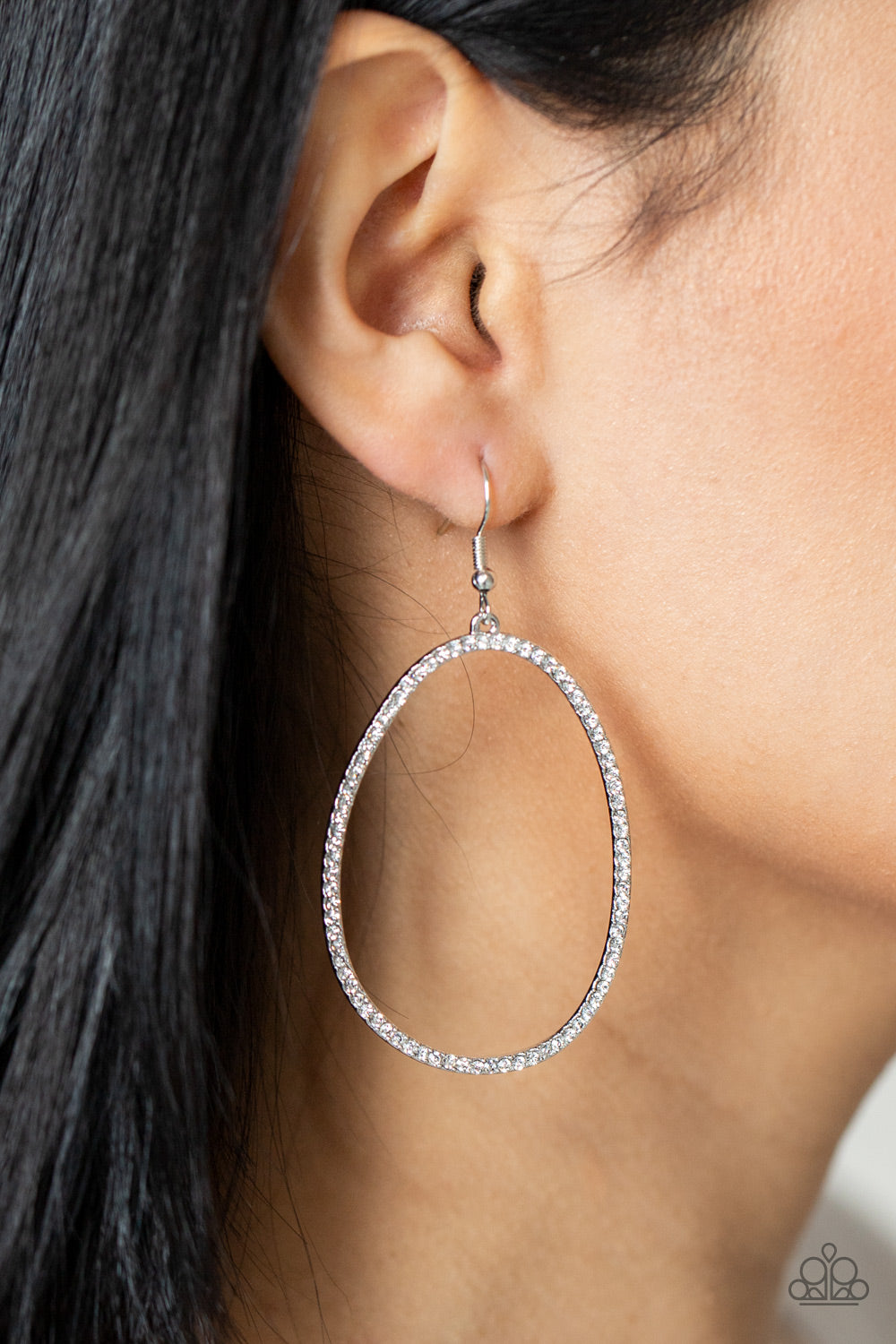 Oval-Ruled (White)