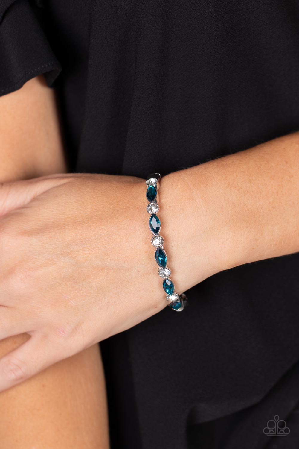 Petitely Powerhouse (Blue)