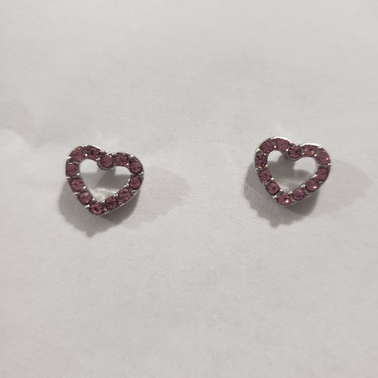 Kid's heart earring with arrow going through and pink rhinestones around heart