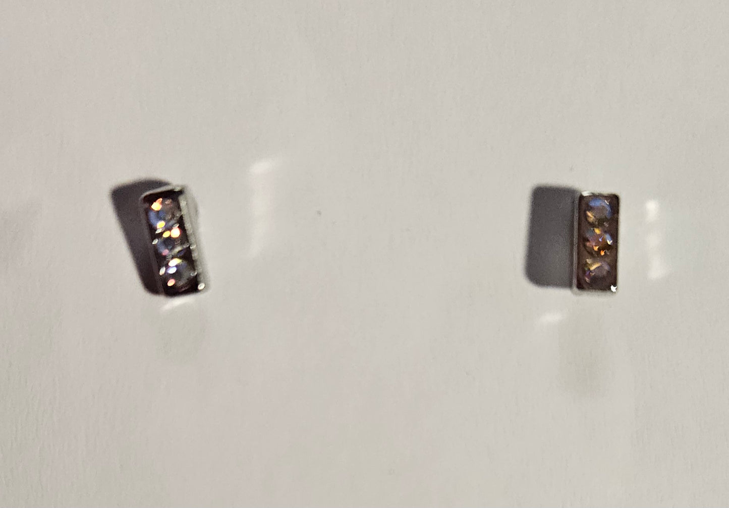Kids' small silver rectangle earrings with white rhinestones