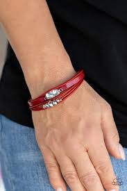 Tahoe Tourist (Red)