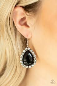 Teardrop Trendsetter (Black)