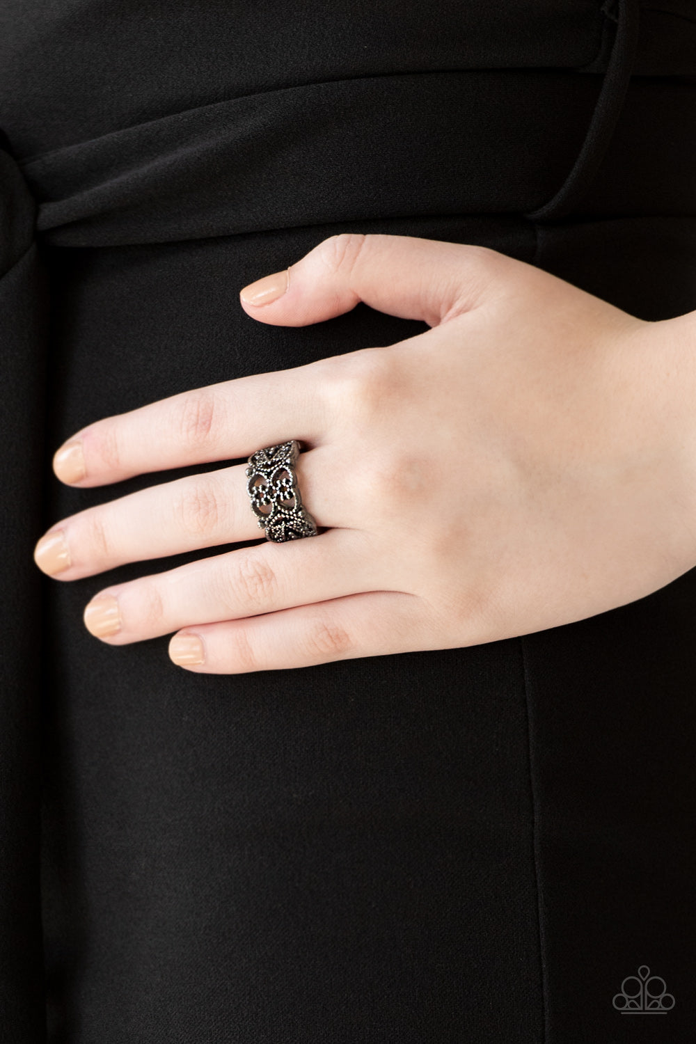 Tell Me How You Really Frill (Black)