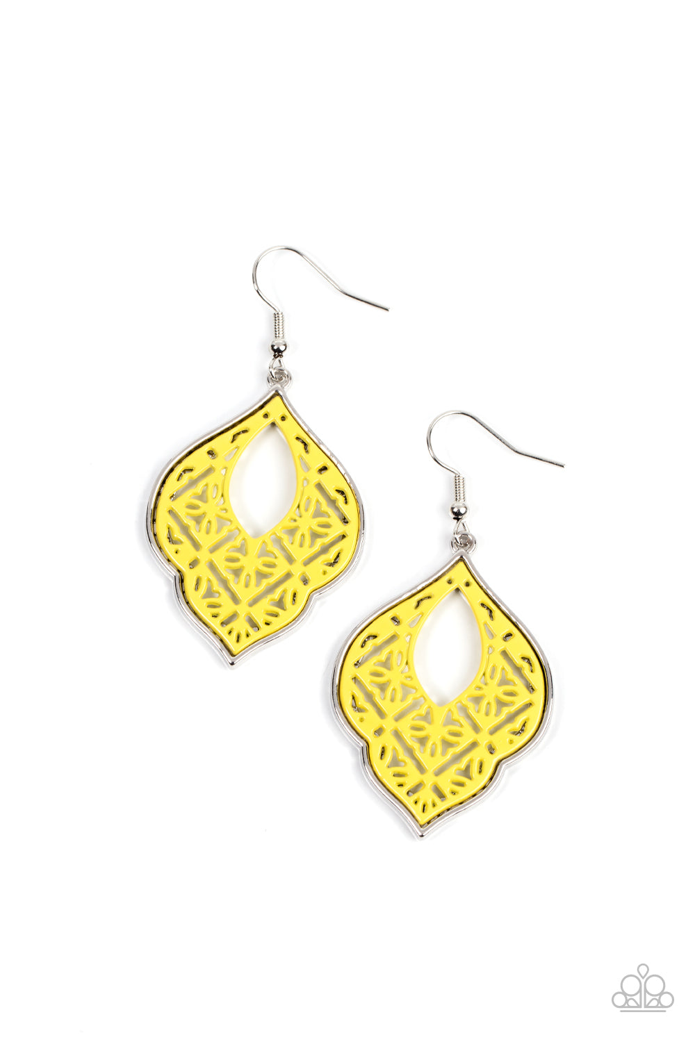 Painted in a sunny Illuminating finish, a floral tile-like pattern blooms inside a scalloped silver frame for a whimsical floral look. Earring attaches to a standard fishhook fitting. Sold as one pair of earrings.
