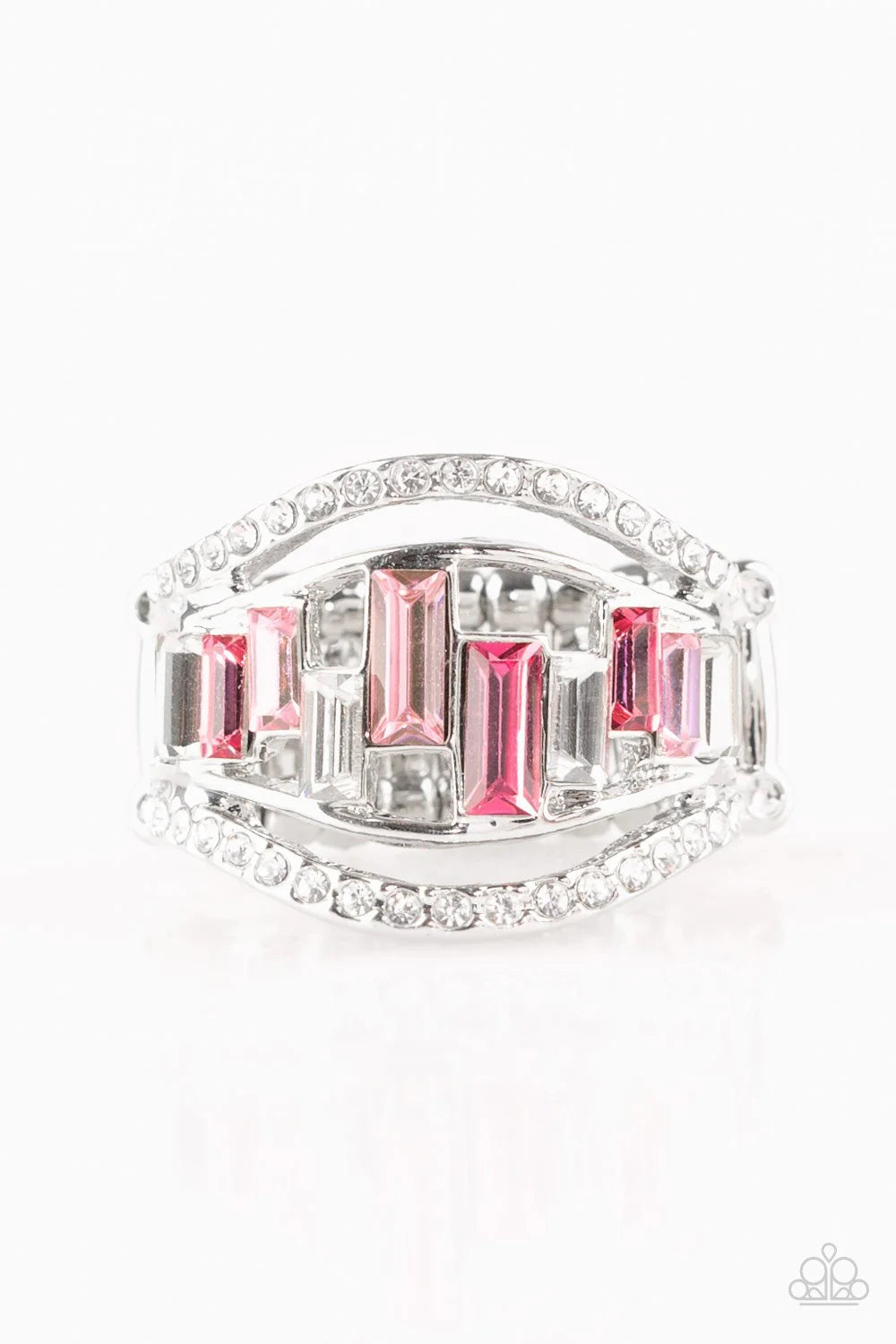 Features a stretchy band for a flexible fit. Sold as one individual ring.