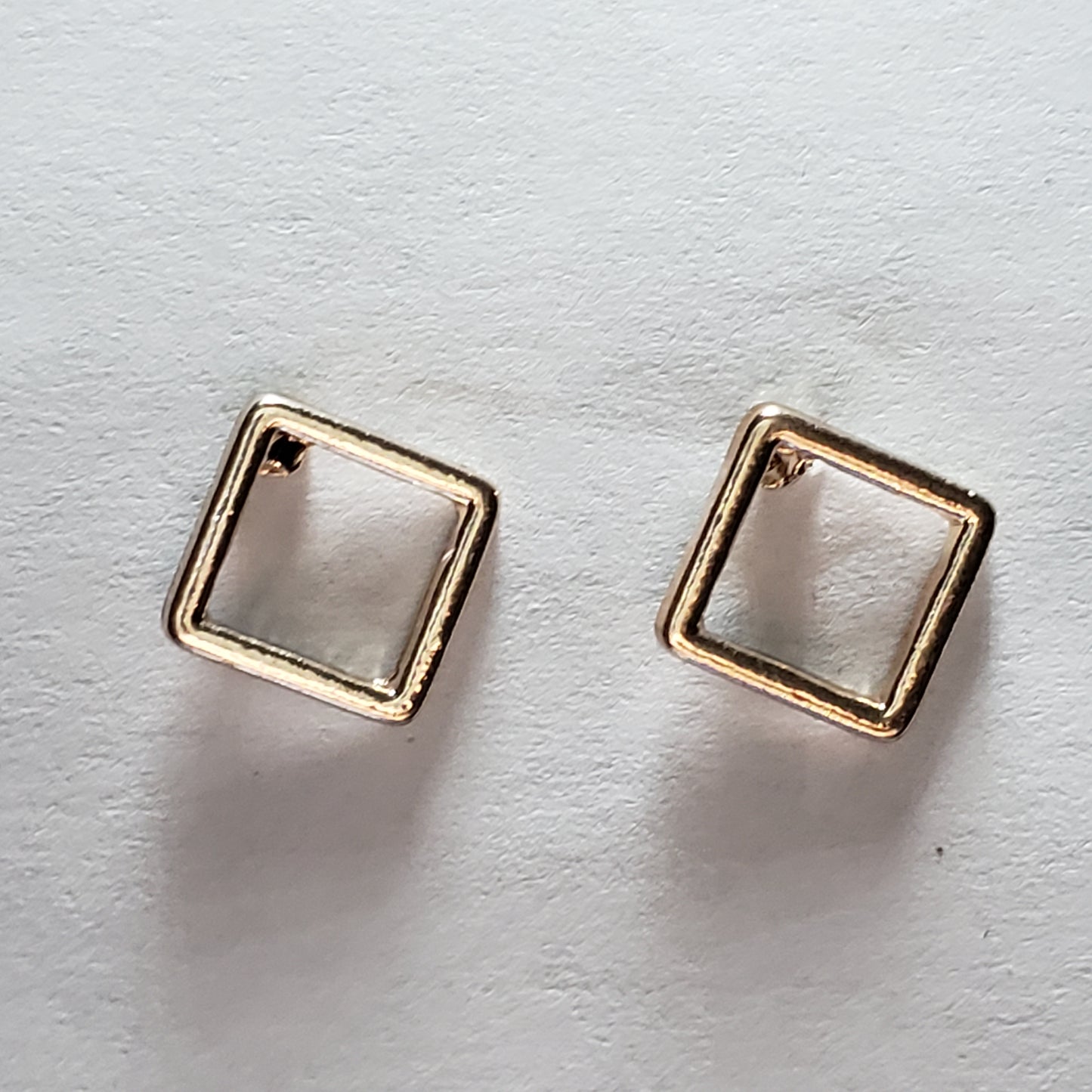 Kid's gold square shaped earrings