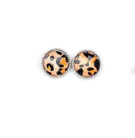 Kid's round earrings with cheetah print