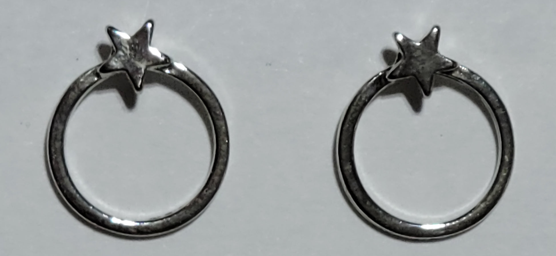 Kid's silver circle with star earrings