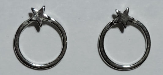 Kid's silver circle with star earrings