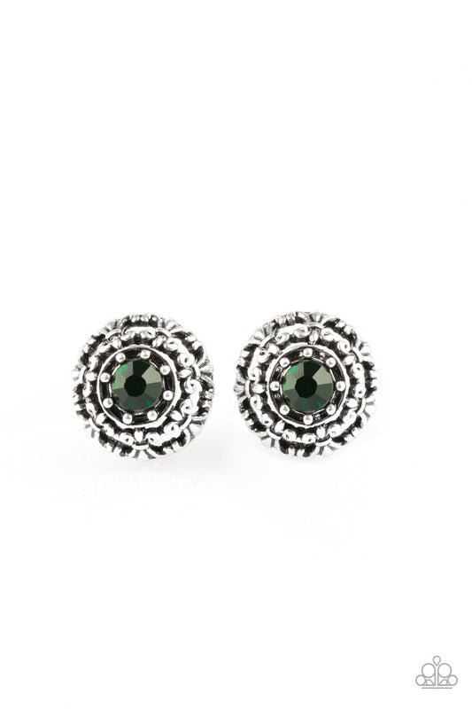 Courtly Courtiness (Green)