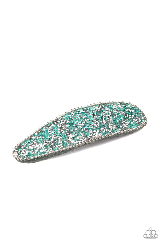 Bordered in shiny silver ball chain, a glittery collision of green and hematite rhinestones are encrusted across the front of a sparkly frame for a glamorous finish.&nbsp;  Features a standard hair clip.