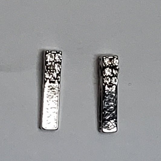 Kids silver rectangle earrings with white rhinestones