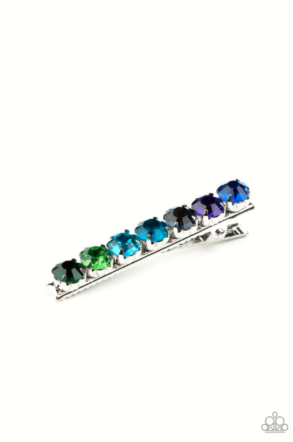 Creating a beautiful ombre effect, glittery rhinestones are encrusted across the front of a classic silver frame for a glamorous fashion. Features a standard hair clip.  Sold as one individual hair clip.