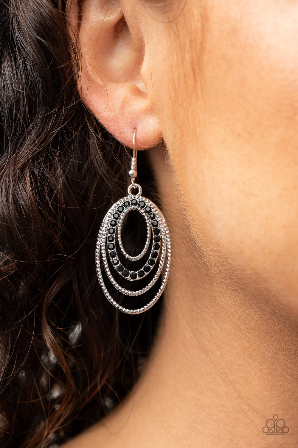Date Night Diva (Black)