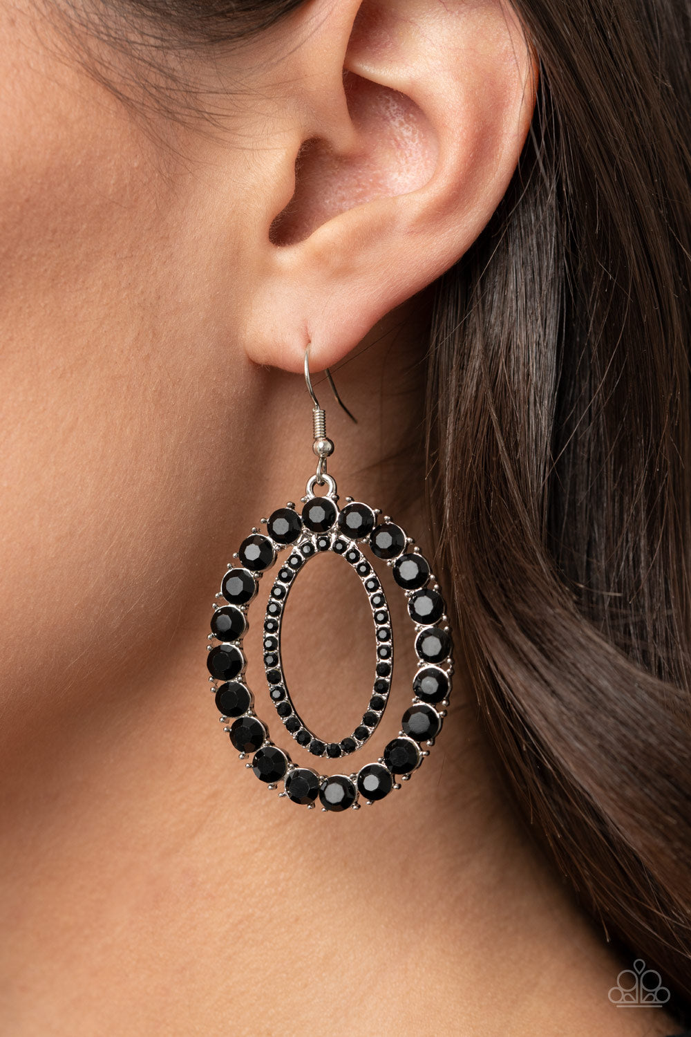 Deluxe Luxury (Black)