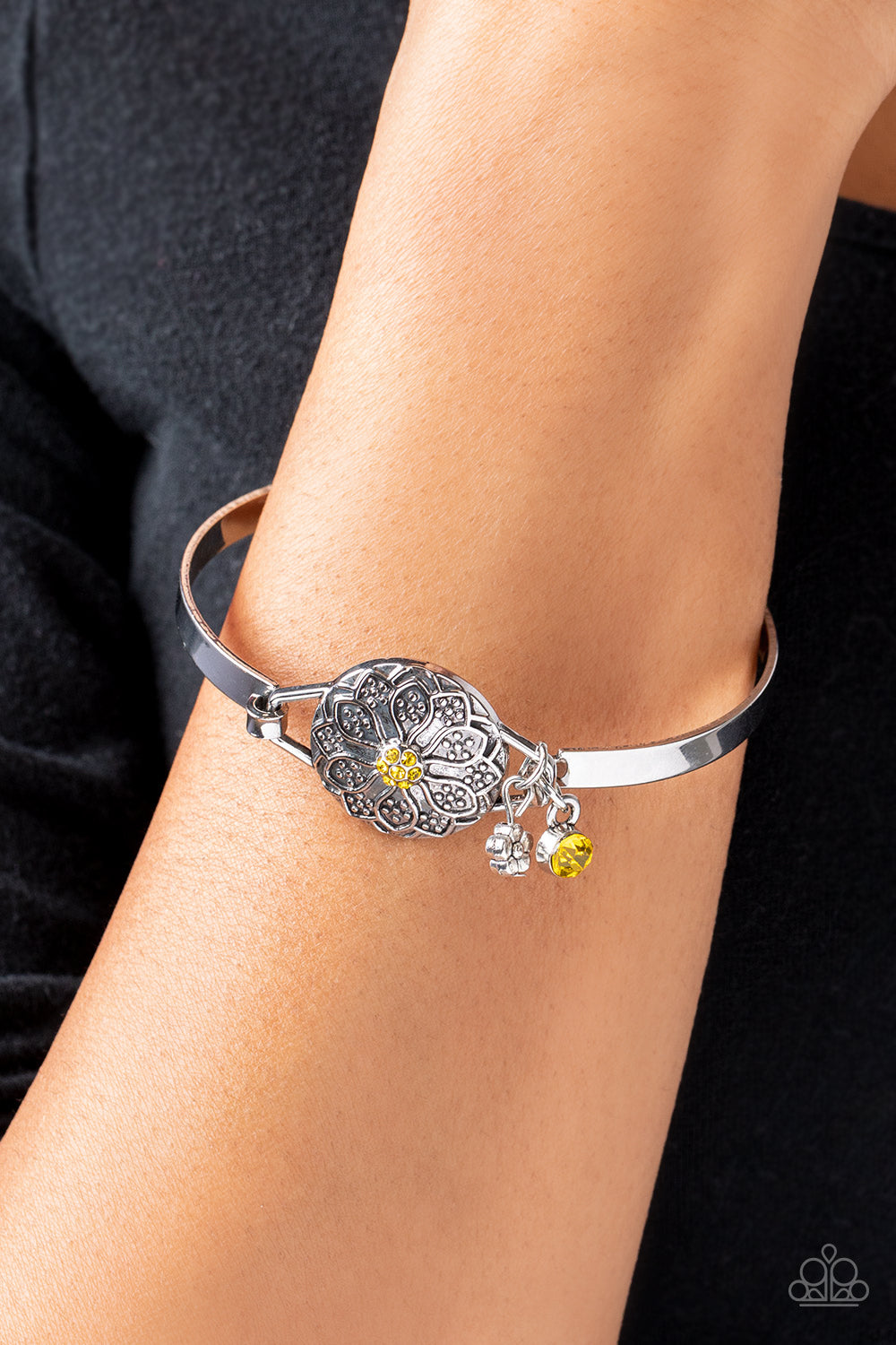 Fleur de Prairie (Yellow)