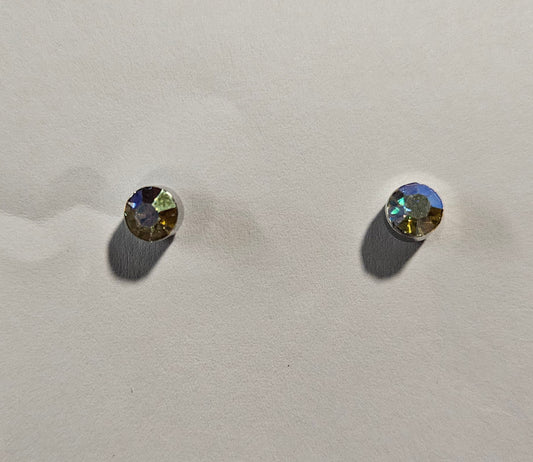 Kids' silver round earrings with white rhinestones