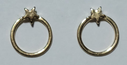 Kid's gold circle with star earrings