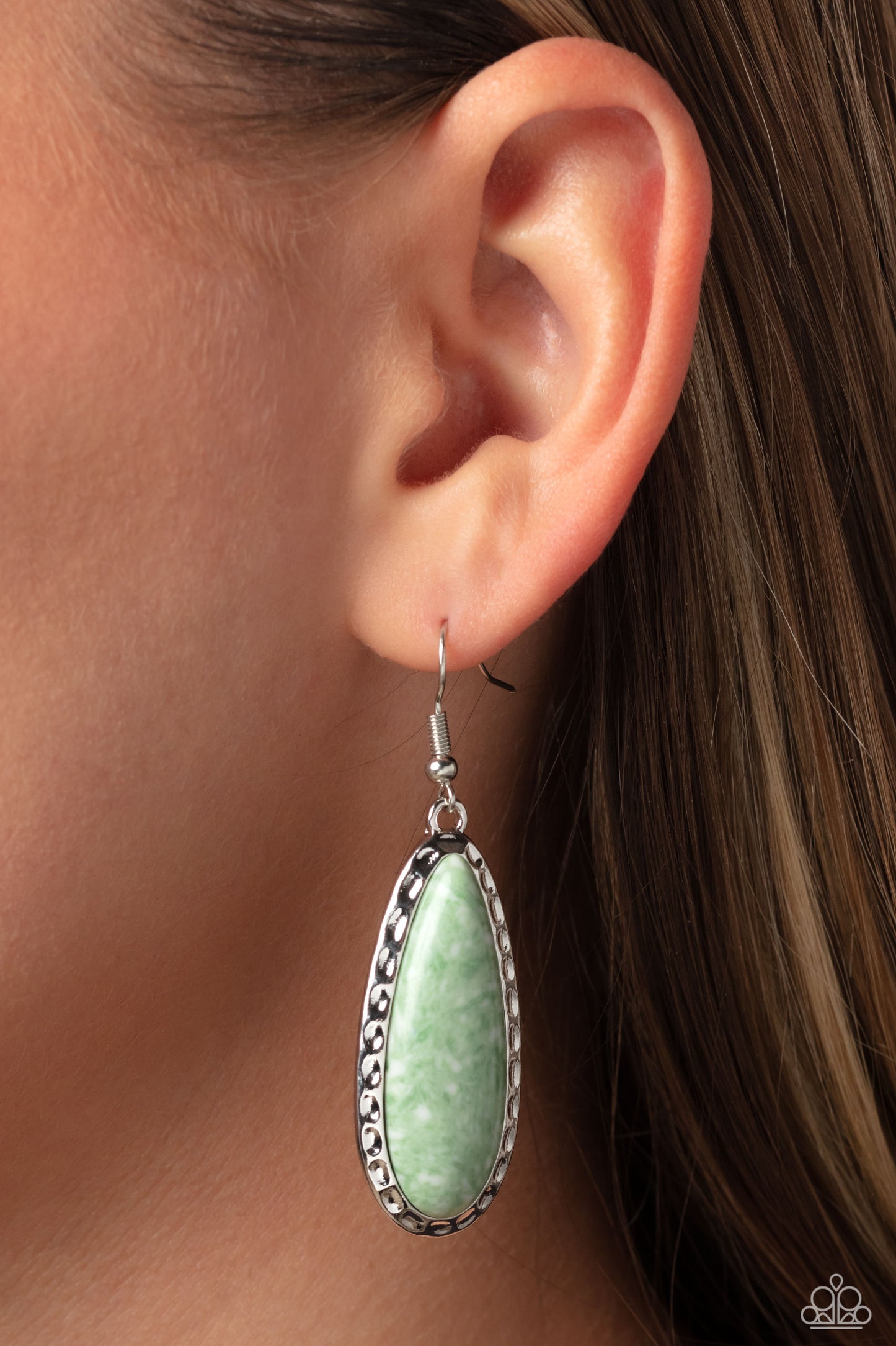 Teardrop-Dead Dynasty (Green)